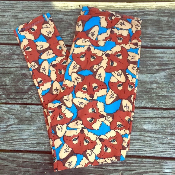 LuLaRoe Pants - 🦊 LULAROE fox print leggings! Tall & curvy 🦊